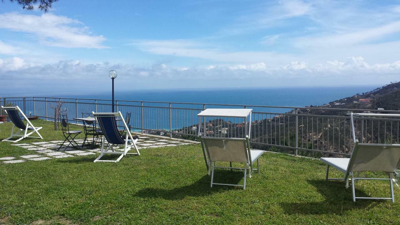 Antemare Bed and Breakfast Noli Εξωτερικό φωτογραφία