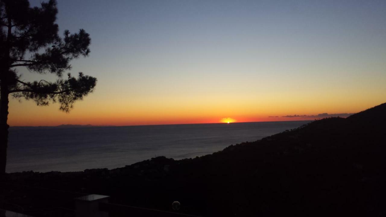 Antemare Bed and Breakfast Noli Εξωτερικό φωτογραφία